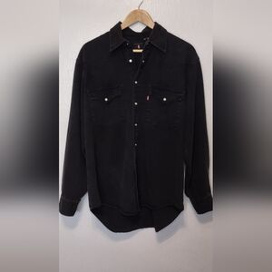 Black Men's Levi's Red tab Jeans wear Button Snap Denim Shirt Sz. Medium